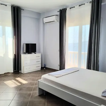 Jasmine Seaview Apartments Sarande Exterior photo